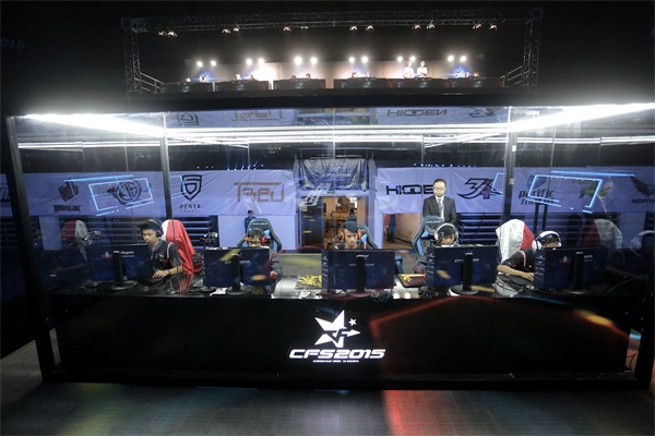 打破内心的魔鬼！JKL的阿希以50,000伤害带领团队进攻， Top Esports 消灭了 Bilibili Gaming 结束了八连败